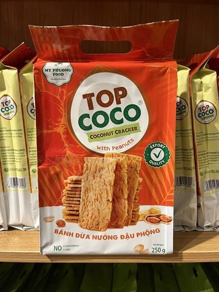 COCONUT CAKE RED